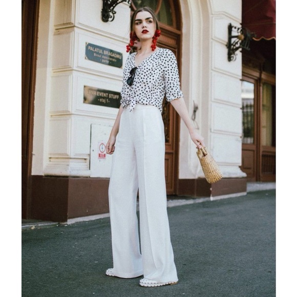 NWT Zara Cream Pleated Wide Leg Pants Size Small - Picture 10 of 11